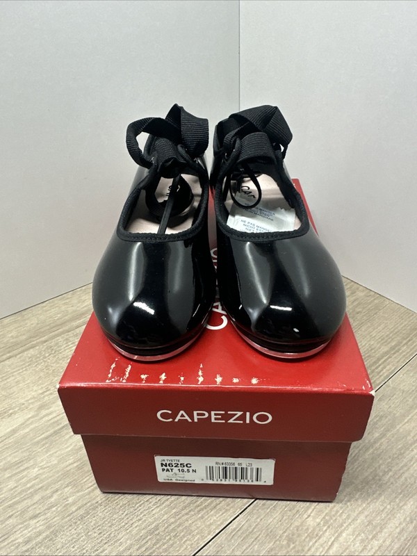 girls Jr. Tyette Tap dance shoes Black Patent 10.5 Narrow Little Kid US