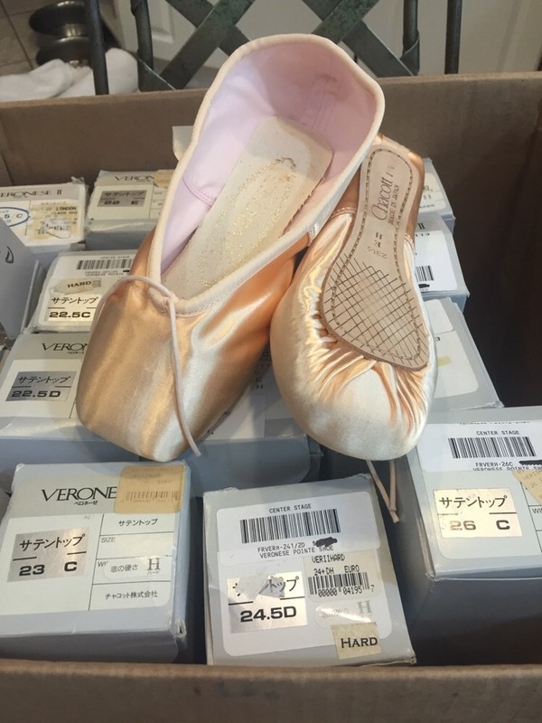 CHACOTT VERONESE II Pointe Ballet Dance Shoes sizes 21.5-39 Very Hard PINK