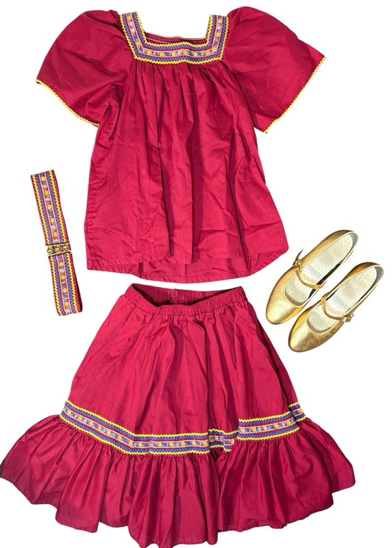 Vintage 70s Women’s Malco Modes Prairie Folk Peasant Skirt Set Belt Gold Shoes gallery
