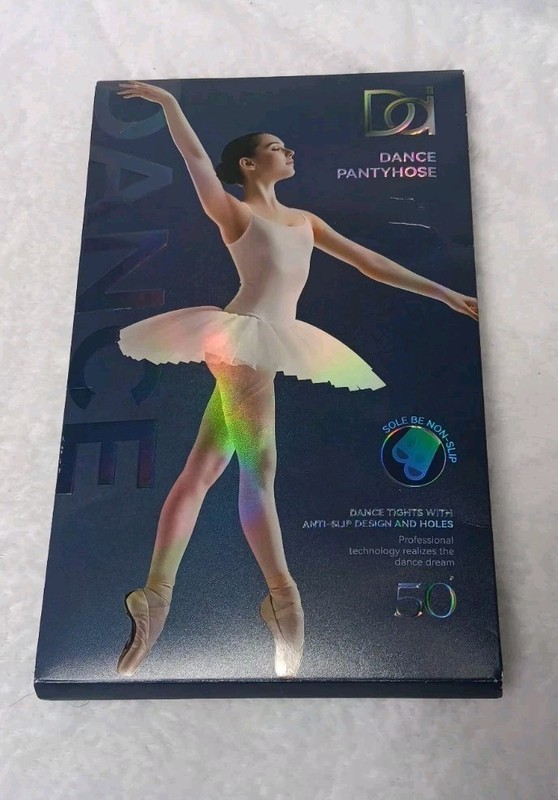 NWT! Dainas Dance Pantyhose Girl Youth Size S/M Suntan Color 28-40lbs None Slip