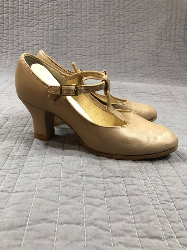 Dance Shoe Women 7 M Tan Leather Danshuz T Strap Heel Character Rubberized Sole