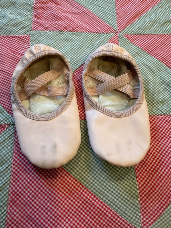 Pink Ballet Shoes 10MT PU Upper Leather Sole Elastic Straps Made in China