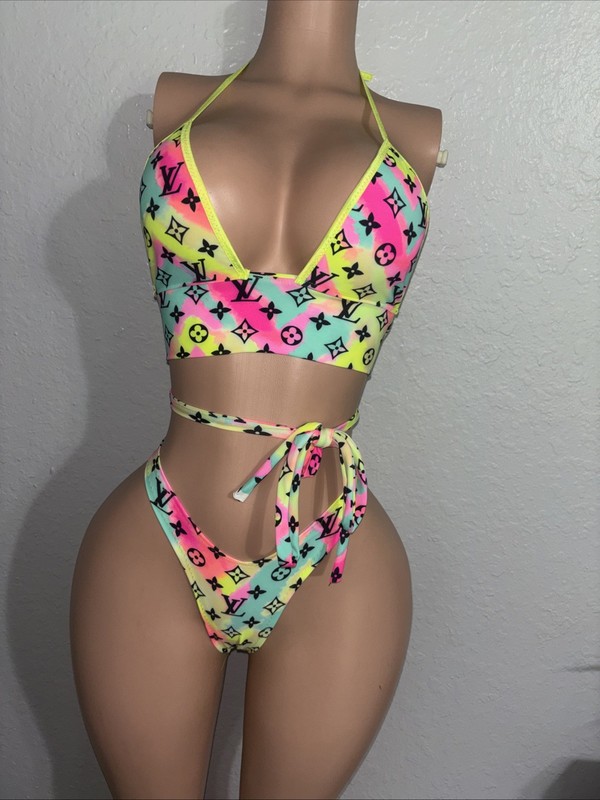Exotic Dancewear Sexy 2 Piece Set Cheeky Bottoms Size S/M