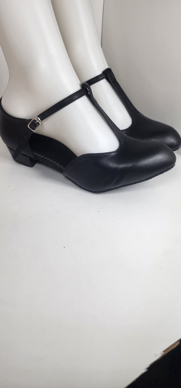 Dance And Sway Dance Shoes Size 7/7.5 #113 gallery