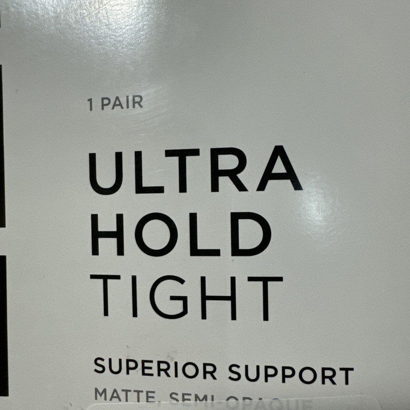 Capezio Med N145C Ultra Hold Tight Matte Semi Opaque Stirrup Tight gallery