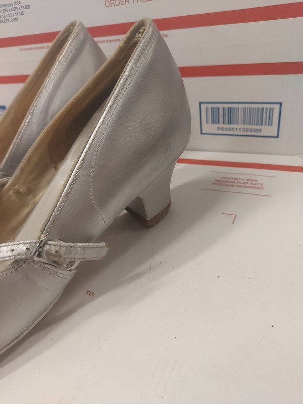 Danshuz Tap Dancing Shoes Footwear Deluxe Genuine Leather Silver Super 00 Small gallery