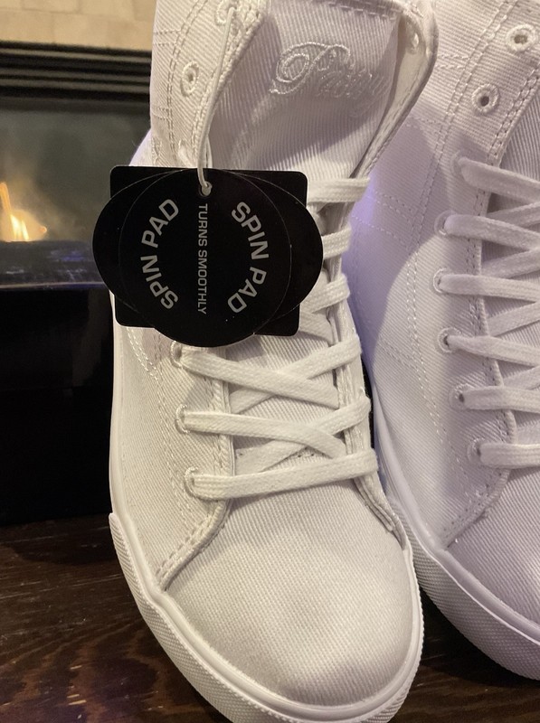 Pastry’s – America’s #1 Dance Shoes – Brand New Size 2