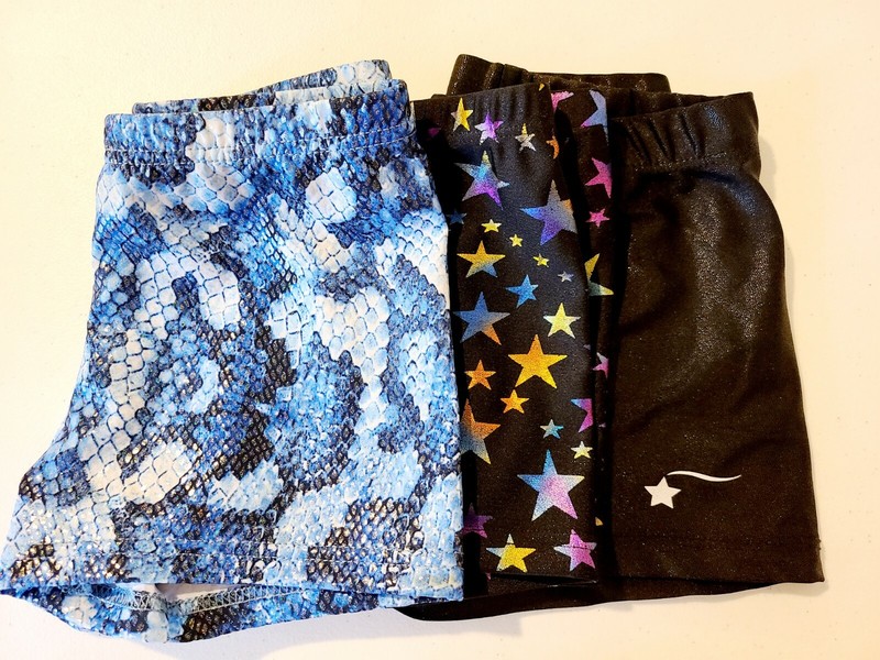 Body Wrappers Destira Metallic Blue Star Booty Shorts Girls 6x 7 8 gymnastics