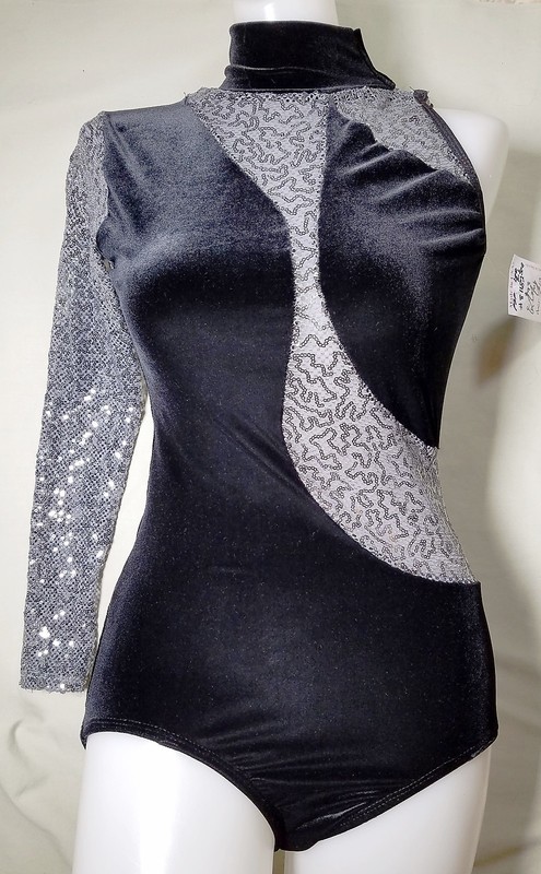 NWT PUMPERS Woman’s T-Neck 1-Arm Leotard Red or Silver Sequins Adult Small