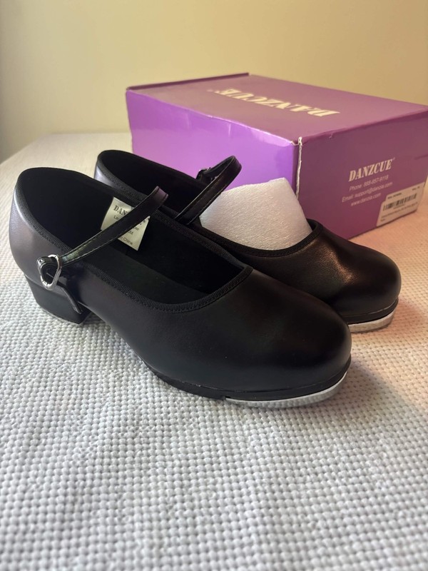 Danzcue Womens Mary Jane Tap Shoes Size 5 Black
