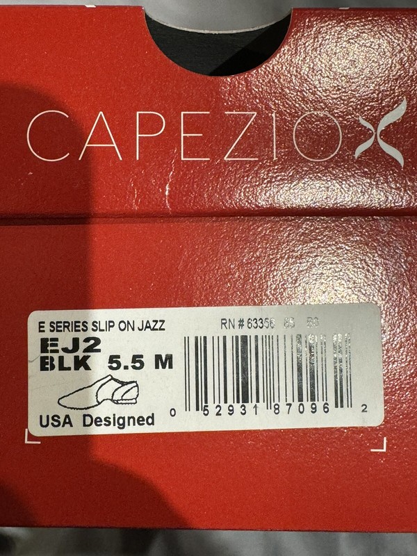 CAPEZIO JAZZ DANCE SHOES BLACK EJ2 SIZE 5 1/2 M 63356