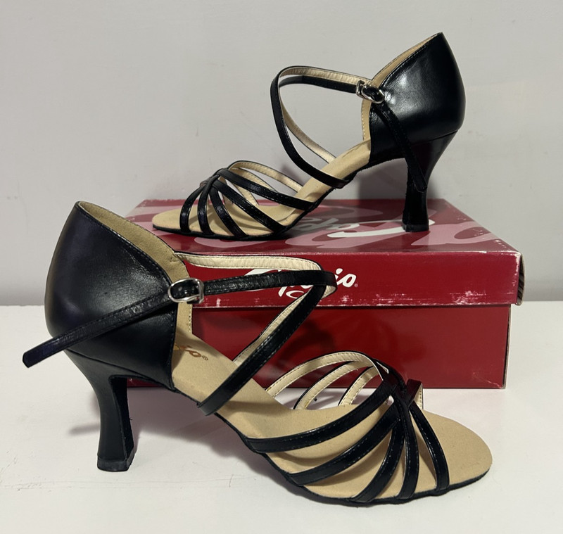Capezio SD02 2.5″ Rosa Ballroom Shoe Black Size 9.5W Women (FREE SHIPPING)