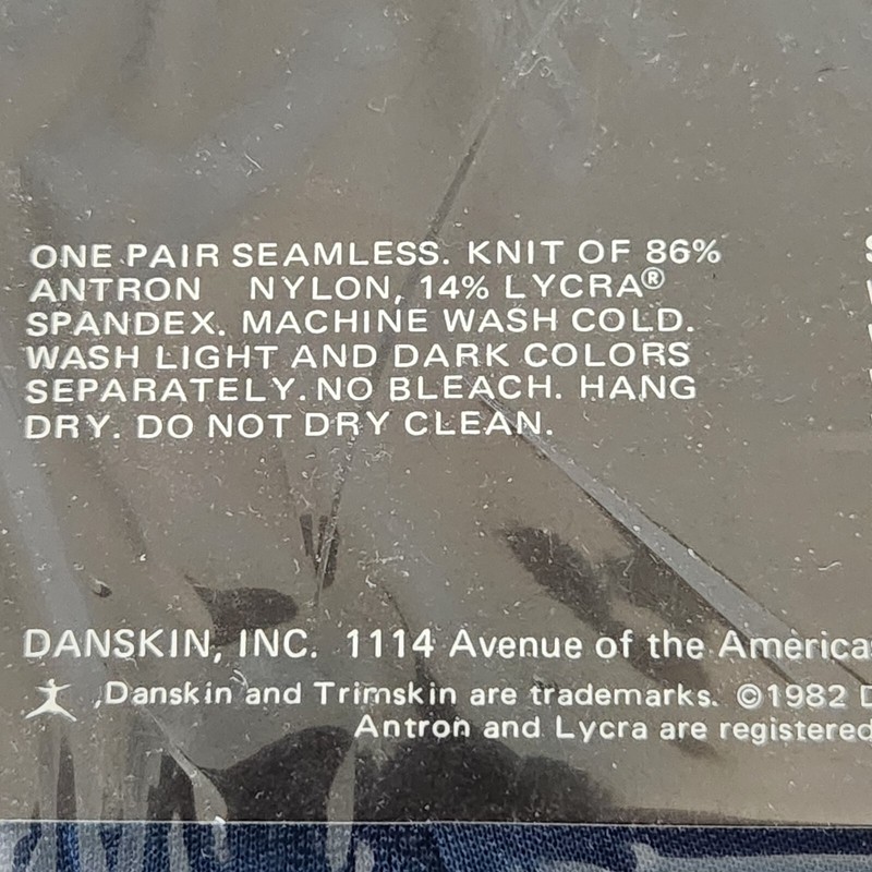 Vintage 1982 DANSKIN Shimmery Tights Size C- NAVY-Style 1242 TALL 5'8"-5'10" gallery