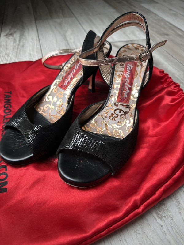 Tangolera size 39 (9 US) heel 7 cm Argentine tango shoes black gold leather