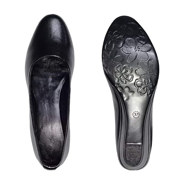 Saanvishubh Full Leather Belly for Women and Girls Party and Office Wear Sandals
