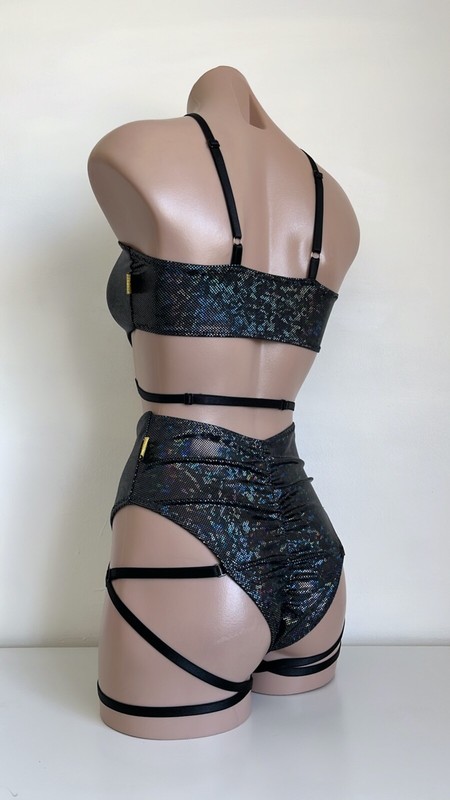 Schminke 😽 Baby Evils bra top dance set Pole-wear pleasure bottoms hologram gallery