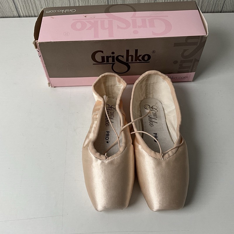 GRISHKO 2007 POINTE SHOES – 4 XX Soft Shank – HANDMADE IN CHINA
