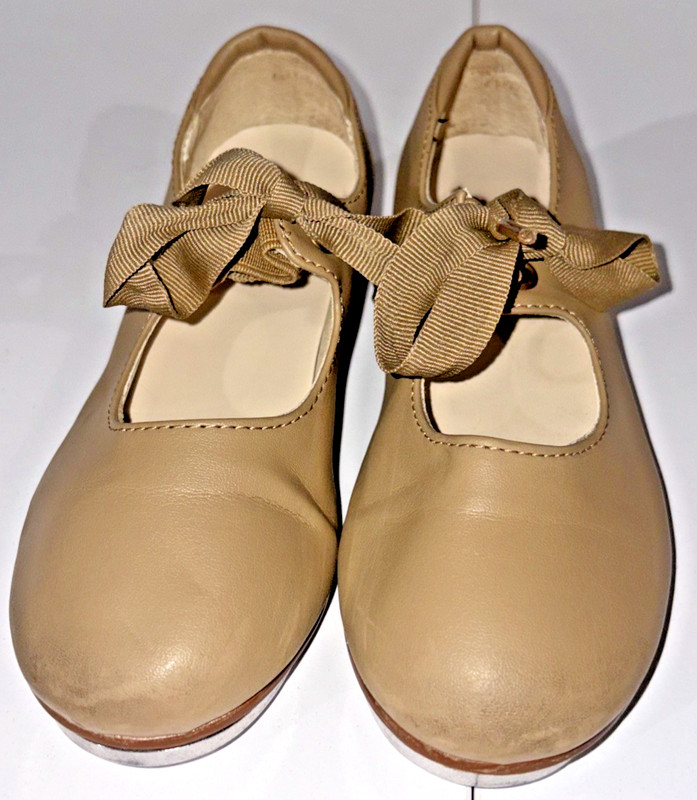Tap Shoes Leo’s Size 11 Child Beige/nude With Elastic & Ribbon Laces Great Con