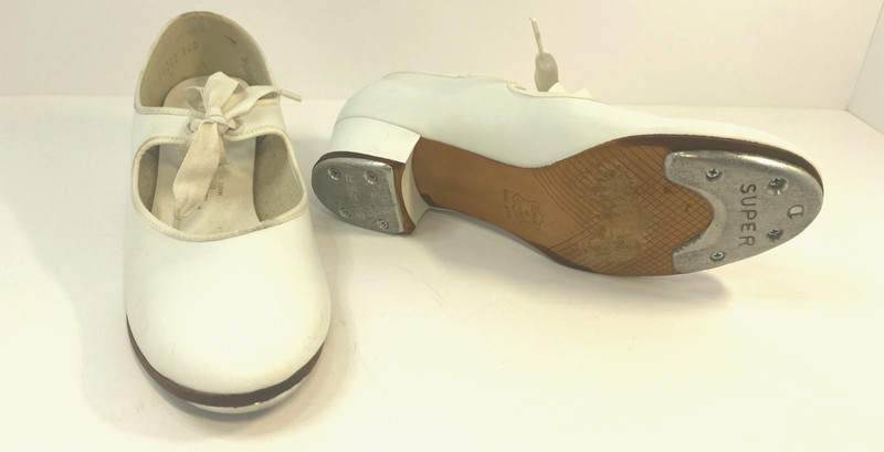 Danshuz Women’s Tap Shoes: White, Size 6 1/2, Mary Jane Tap Shoes, Made in USA