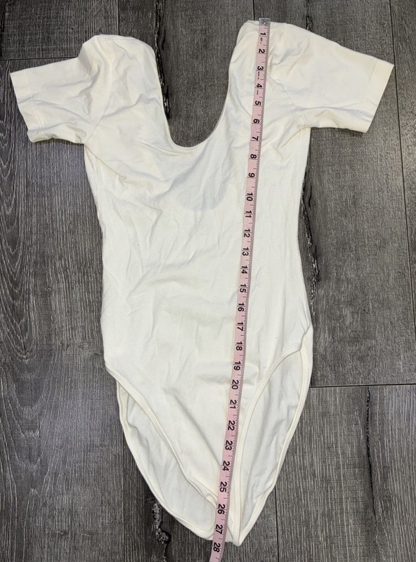 American Apparel Dance Leotard Women’s Ivory Short Sleeve Size L #187 gallery