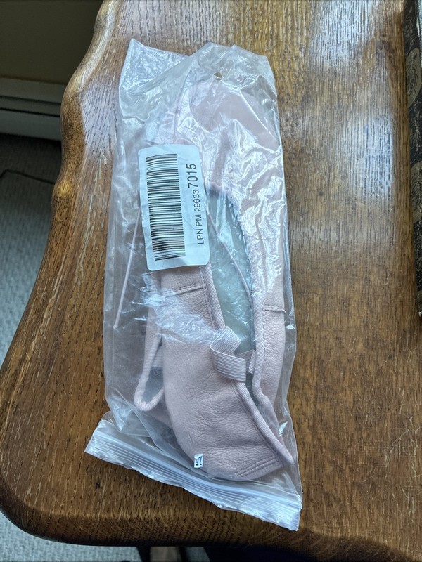 New In Sealed Bag Bloch Dansoft Leather Ballet Shoes Sz 7.5